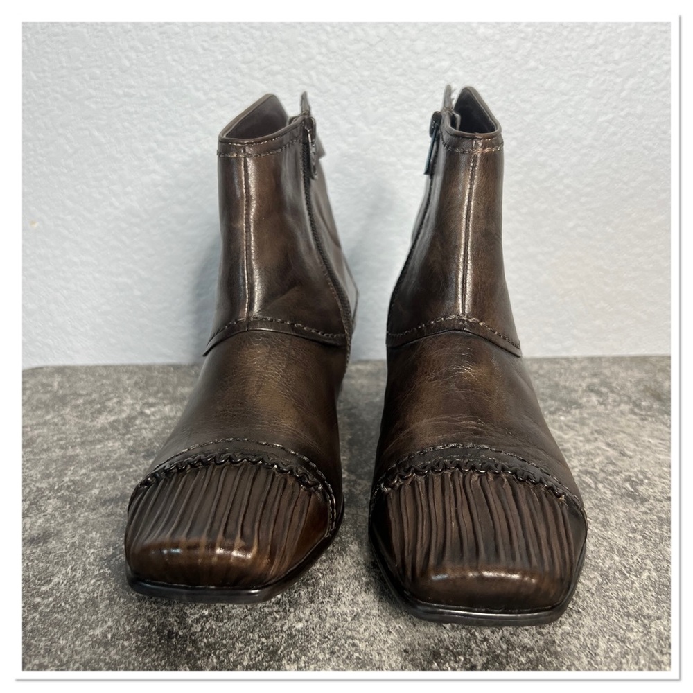 Marci Tozzi Women’s Leather Booties Sz EU37 - US 6 1/2 - Picture 2 of 11